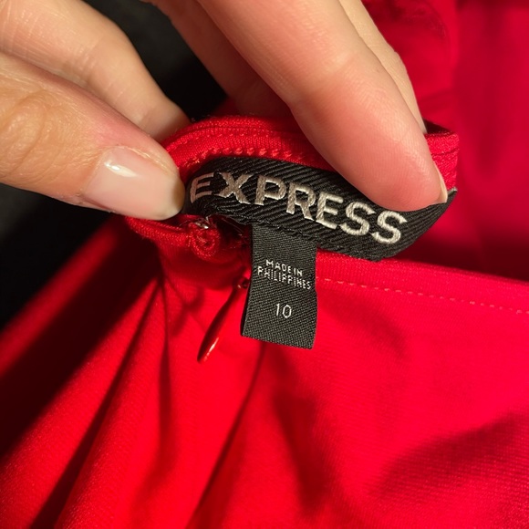 Red express dress. Size 10. Lace and peephole - Picture 3 of 3